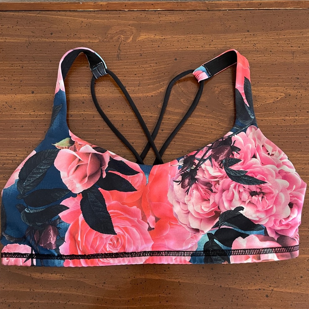 Lululemon bra
